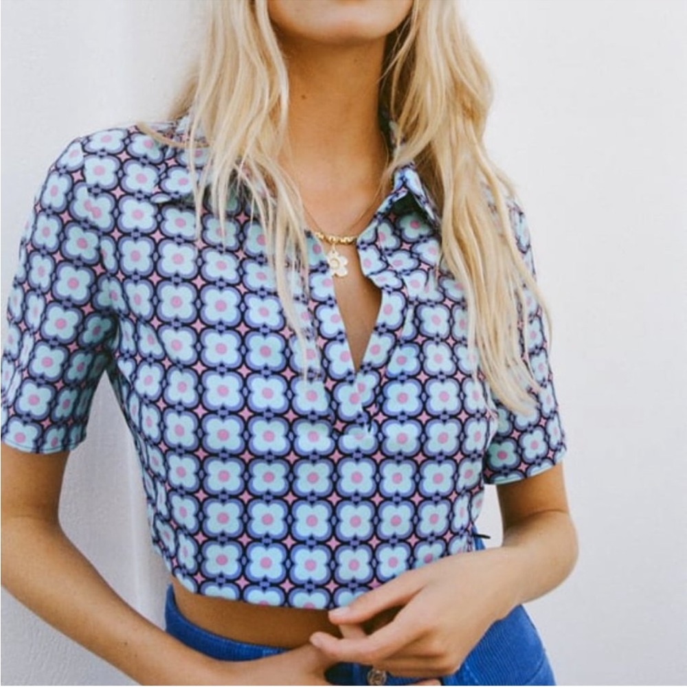 BLOGGERS’ FAVE! NWOT Zara Geometric Print Polo Crop Top in Mod 70s Y2K Print, S